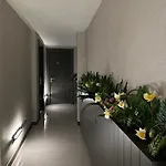 Lägenhetshotell Skylife Oldcity 4*