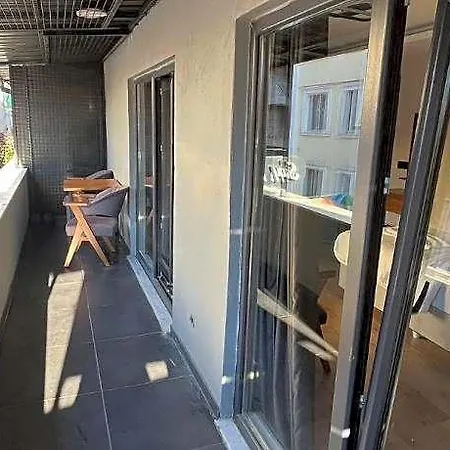 Apartmanhotel Skylife Oldcity 4*