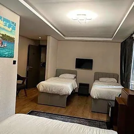 Skylife Oldcity Apart-hotel