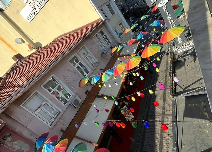 Skylife Oldcity Lägenhetshotell 4*